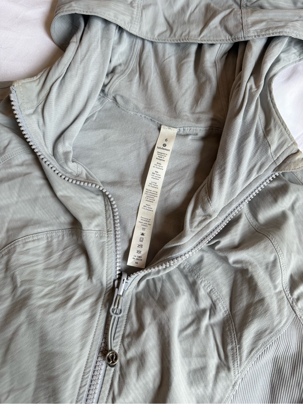 Lululemon In Flux Jacket - Picture 4 of 5